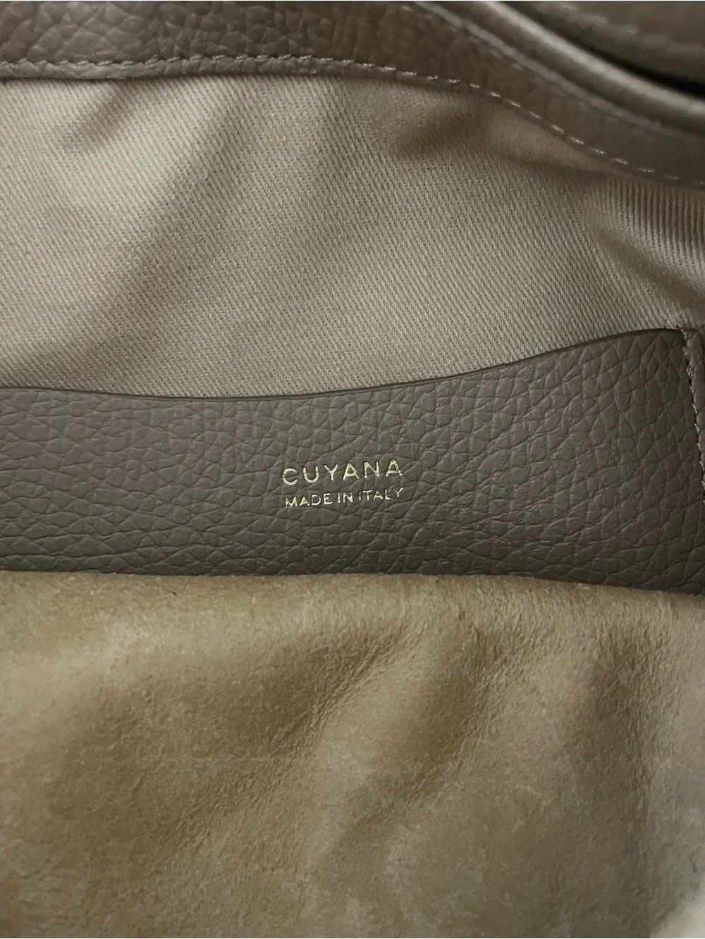 Cuyana versatile brown